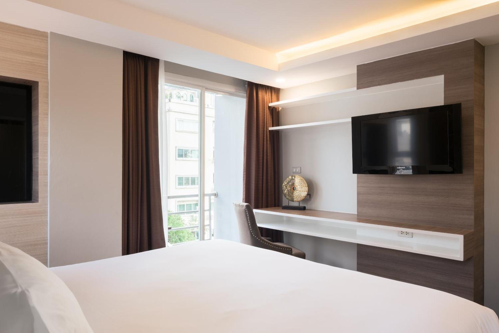 Aspira Suites Sukhumvit 20 Bangkok Bagian luar foto